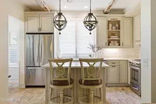 625 Spanish Wells Rd, Hilton Head Island, SC 29926 - Photo 13