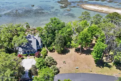 126 Gautier Place, Beaufort, SC 29902 - Photo 5