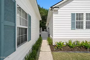 52 White Pond Blvd, Beaufort, SC 29902 - Photo 3