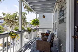 8 Island Breeze Ln, Beaufort, SC 29907 - Photo 5