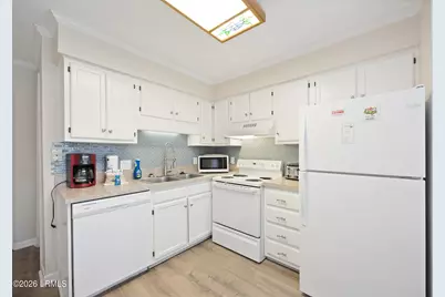 40 Folly Field Road #E24, Hilton Head, SC 29928 - Photo 7