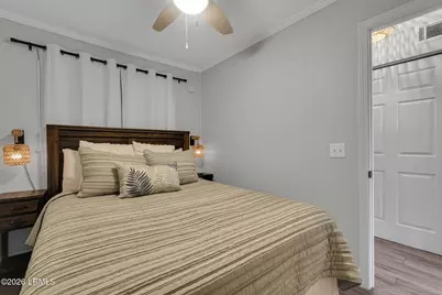 40 Folly Field Road #124a, Hilton Head Island, SC 29928 - Photo 17