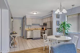 40 Folly Field Rd, Hilton Head, SC 29928 - Photo 13