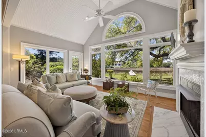 111 Fort Walker Drive, Hilton Head, SC 29928 - Photo 15