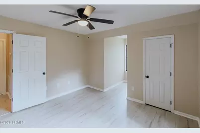 43 James F Byrnes Street, Beaufort, SC 29907 - Photo 25