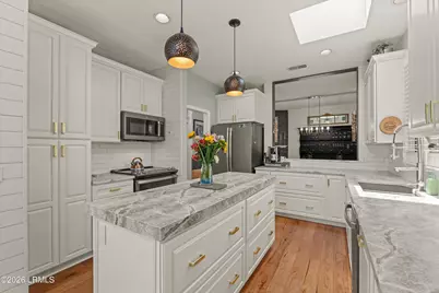 8 Royal Pointe Drive, Hilton Head Island, SC 29926 - Photo 11