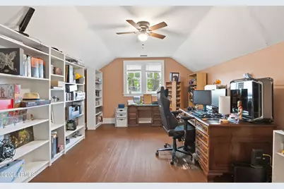 535 E 44th Street, Savannah, GA 31405 - Photo 29
