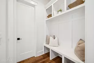 37 Park Square S, Beaufort, SC 29907 - Photo 11