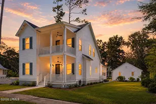 37 Park Square S, Beaufort, SC 29907 - Photo 1
