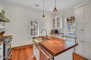 1104 Greene St, Beaufort, SC 29902 - Photo 9