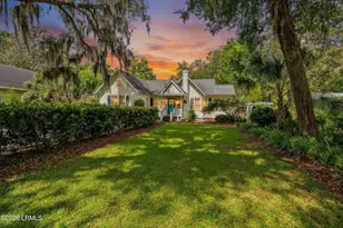 510 Ribaut Rd, Beaufort, SC 29902 - Photo 1