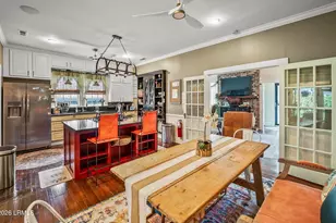 510 Ribaut Rd, Beaufort, SC 29902 - Photo 11