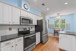 130 Francis Marion Circle, Beaufort, SC 29907 - Photo 11