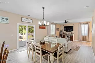 4854 Breeze Way, Beaufort, SC 29907 - Photo 13