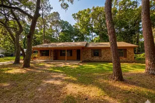 6 Oakwood Dr, Beaufort, SC 29907 - Photo 3