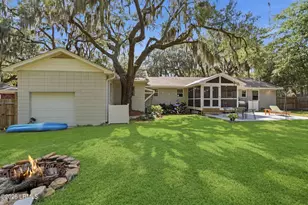 1403 Harrington St, Beaufort, SC 29902 - Photo 29