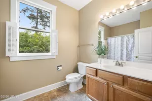 2668 Broad St, Beaufort, SC 29902 - Photo 15