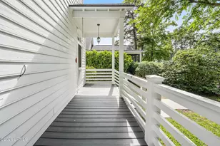 2668 Broad St, Beaufort, SC 29902 - Photo 21