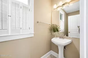 2668 Broad St, Beaufort, SC 29902 - Photo 13