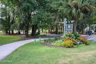 2668 Broad St, Beaufort, SC 29902 - Photo 25