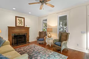 2668 Broad St, Beaufort, SC 29902 - Photo 9