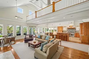 455 Tarpon Blvd, Ladys Island, SC 29920 - Photo 3