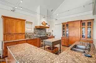 455 Tarpon Blvd, Ladys Island, SC 29920 - Photo 15