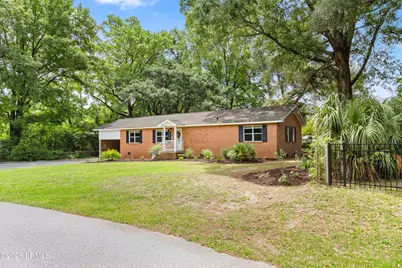 2306 Langhorne Drive, Beaufort, SC 29902 - Photo 3