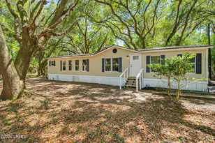 178 Coffin Point Rd, Saint Helena Island, SC 29920 - Photo 1