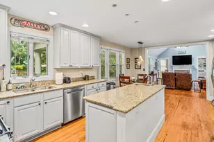 864 Ribaut Rd, Beaufort, SC 29902 - Photo 19