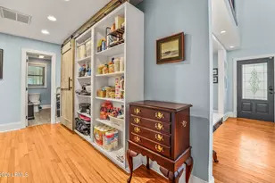 864 Ribaut Rd, Beaufort, SC 29902 - Photo 23