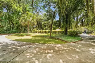 864 Ribaut Rd, Beaufort, SC 29902 - Photo 7