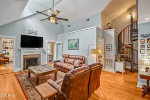 864 Ribaut Rd, Beaufort, SC 29902 - Photo 17