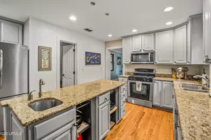 864 Ribaut Rd, Beaufort, SC 29902 - Photo 27