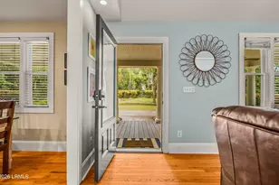 864 Ribaut Rd, Beaufort, SC 29902 - Photo 11