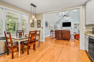 864 Ribaut Rd, Beaufort, SC 29902 - Photo 17