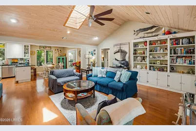 703 Seahorse Road, Ladys Island, SC 29920 - Photo 5