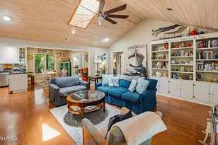 703 Seahorse Rd, Ladys Island, SC 29920 - Photo 5