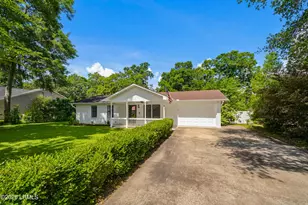13 Blythewood Rd, Beaufort, SC 29907 - Photo 3
