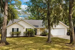 19 Sherwood Ln, Beaufort, SC 29907 - Photo 1