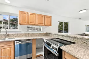 201 Battery Ln, Port Royal, SC 29902 - Photo 7