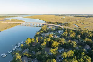 201 Battery Ln, Port Royal, SC 29902 - Photo 29