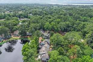 17 Lake Forest Dr, Hilton Head Island, SC 29928 - Photo 41