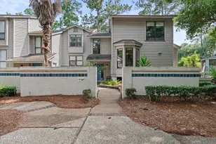 17 Lake Forest Dr, Hilton Head Island, SC 29928 - Photo 3