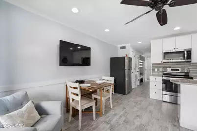 40 Folly Field Road #B102, Hilton Head, SC 29926 - Photo 3