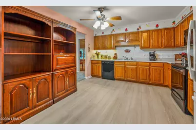 156 Middle Road, Beaufort, SC 29907 - Photo 11