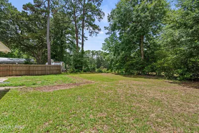 22 Chesterfield Drive, Beaufort, SC 29906 - Photo 27