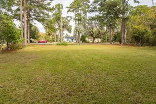 2422 Hermitage Rd, Beaufort, SC 29902 - Photo 19