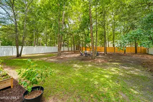 51 Mary Elizabeth Dr, Beaufort, SC 29907 - Photo 7