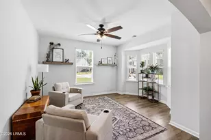 171 Thistle Ln, Beaufort, SC 29907 - Photo 9